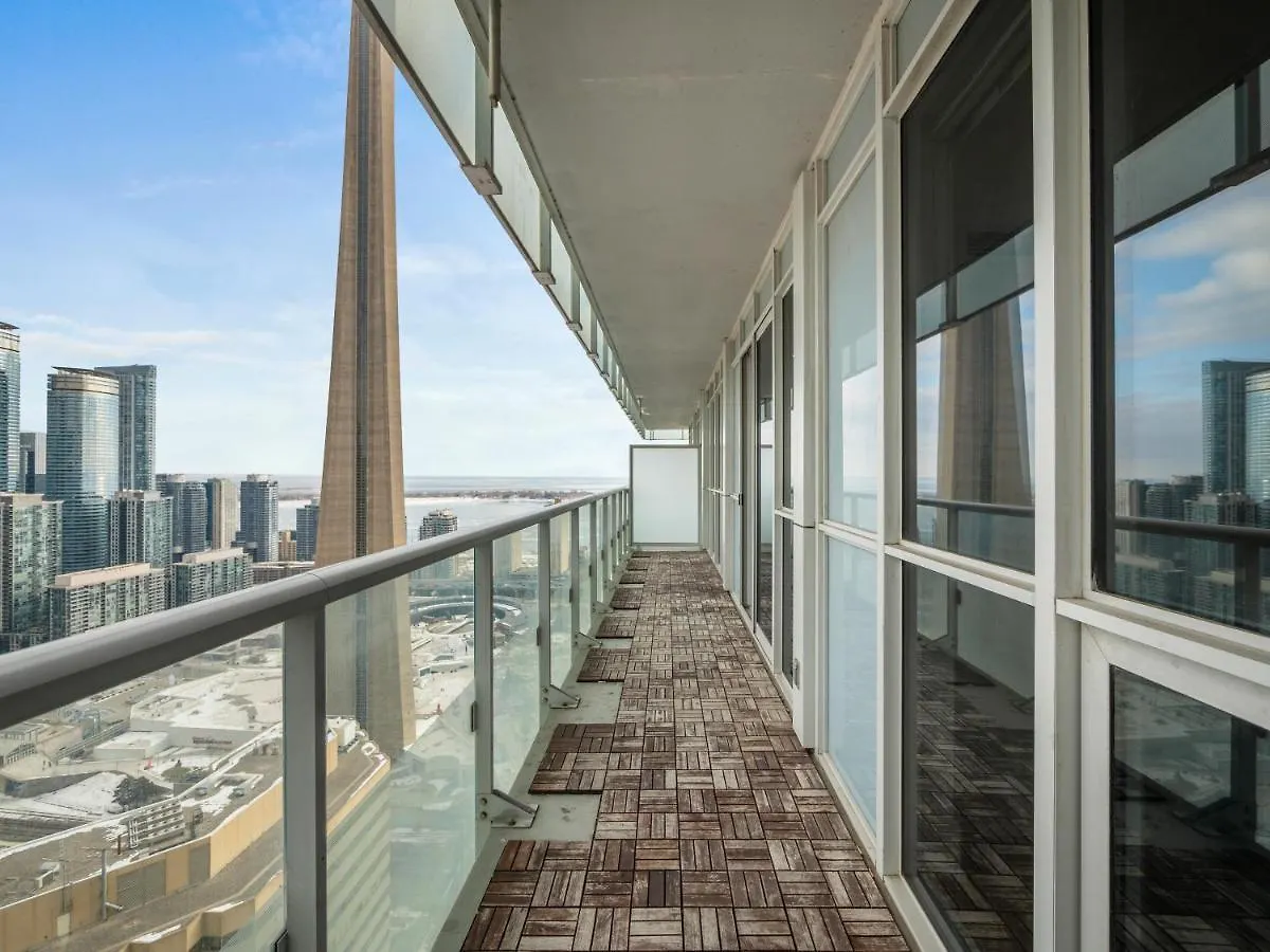 Designer 2Br + Study Condo, Ed - Cn Tower View Toronto Kanada