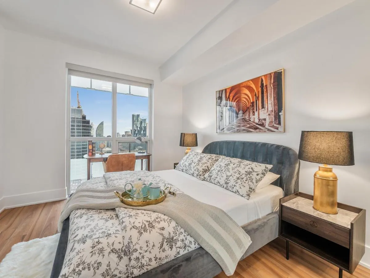Apartment Designer 2Br + Study Condo, Ed - Cn Tower View Toronto
