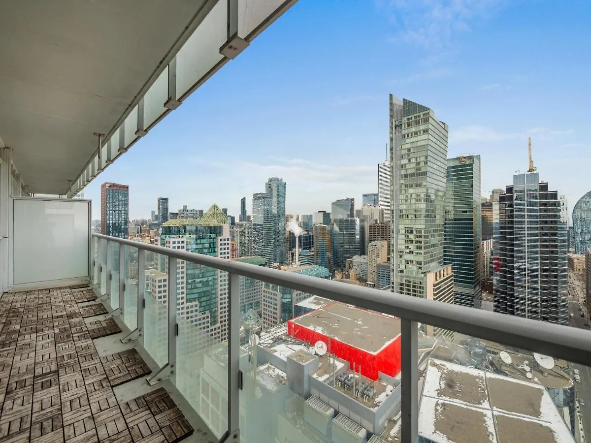 Apartment Designer 2Br + Study Condo, Ed - Cn Tower View Toronto